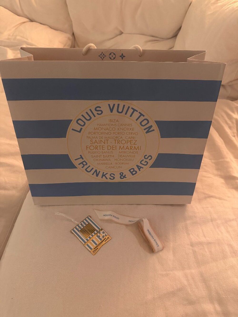 XL Louis Vuitton 2026 Resort Shopping Bag + Ornament / Charm + Ribbon